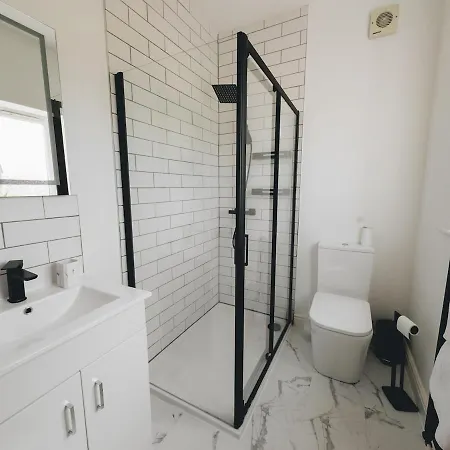 Cricketers View Nyaraló *